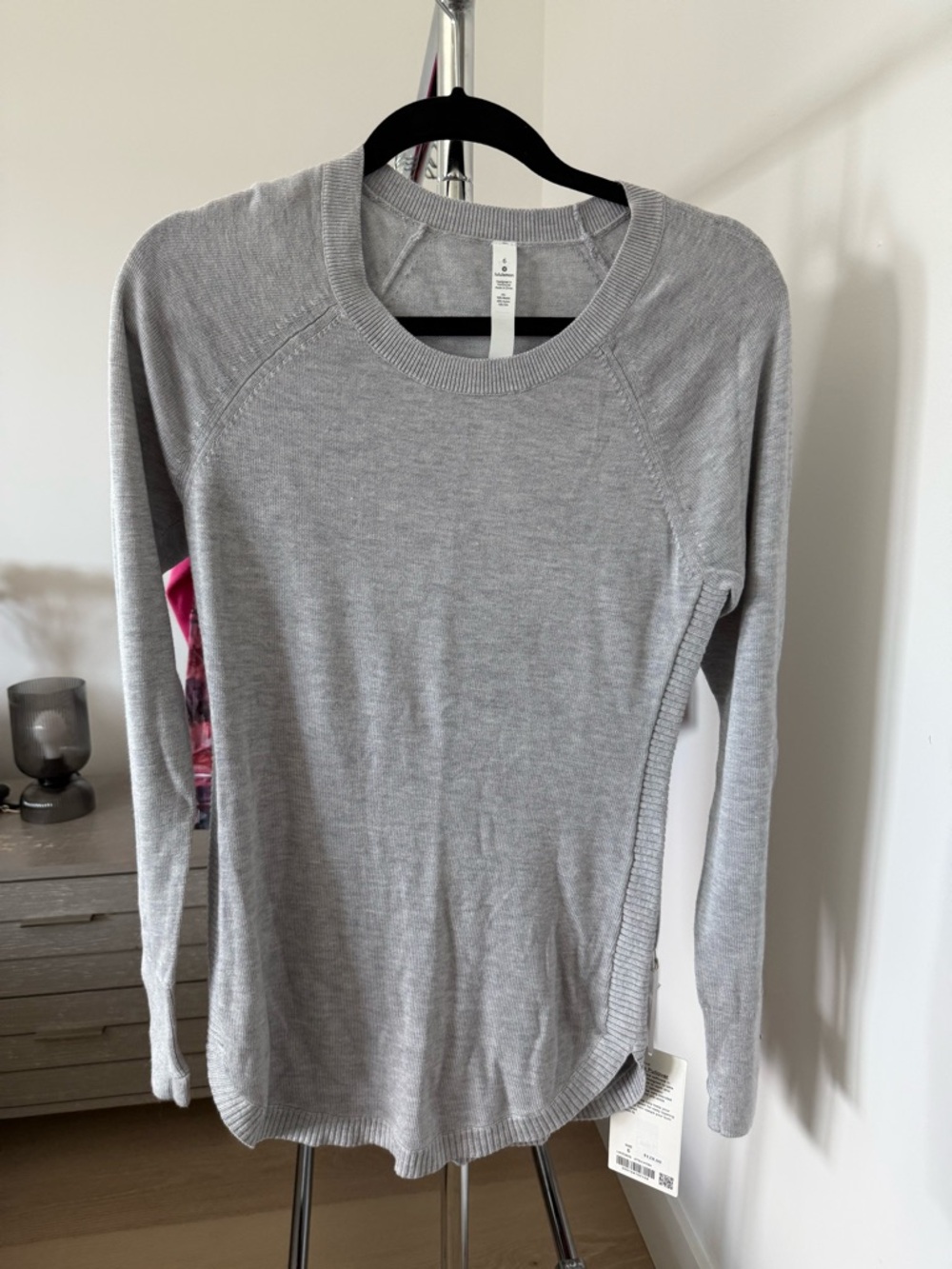 lululemon athletica Light Gray Long Sleeve Crew Sweater